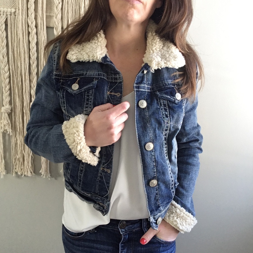Wallflower Vintage Cropped Sherpa Denim Jacket